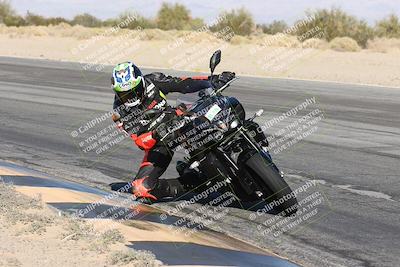 media/Dec-04-2025-Racers Edge (Thu) [[5ebc9f124d]]/3-B Group/7-Session 4 (Turn 10 Inside)/